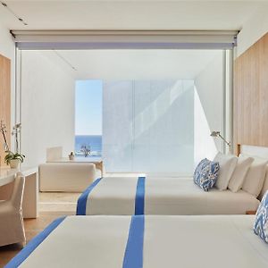 Ocean View Two Queen Beds